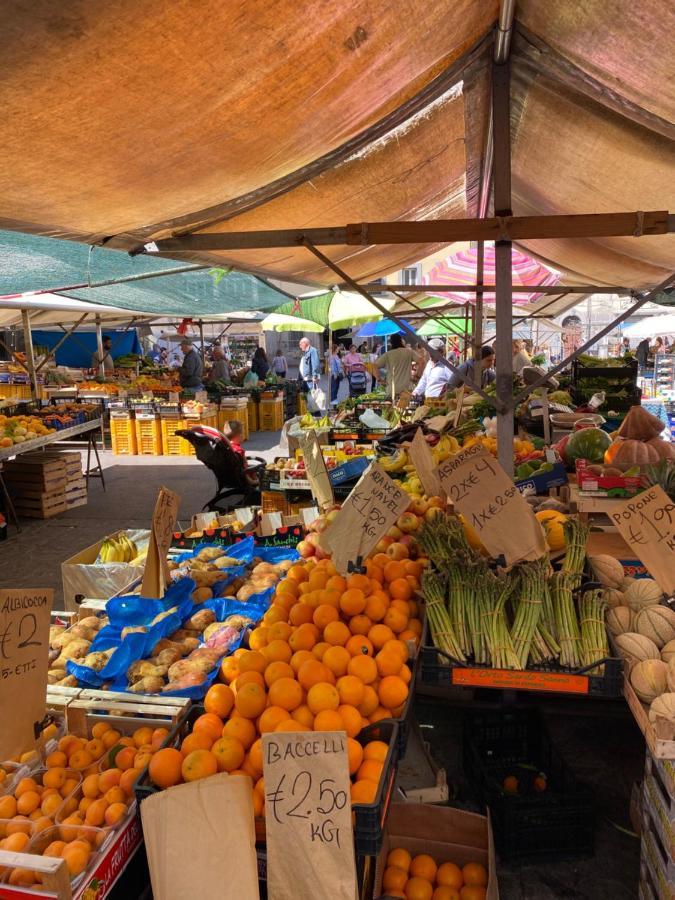Appartamento Al Mercato 리보르노 외부 사진